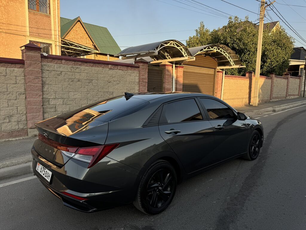 Hyundai Avante: 2021 г., 1.6 л, Вариатор, Гибрид, Седан: фото 4