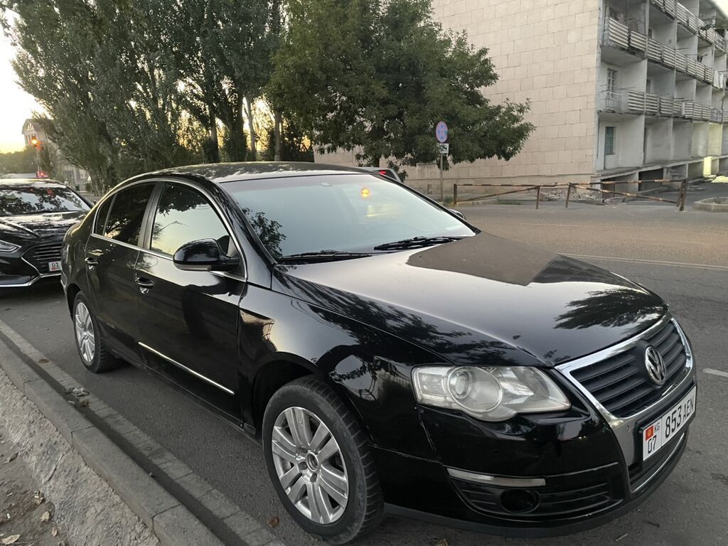 Volkswagen Passat: 2008 г., 1.8 л, Автомат, Бензин, Седан: фото 2