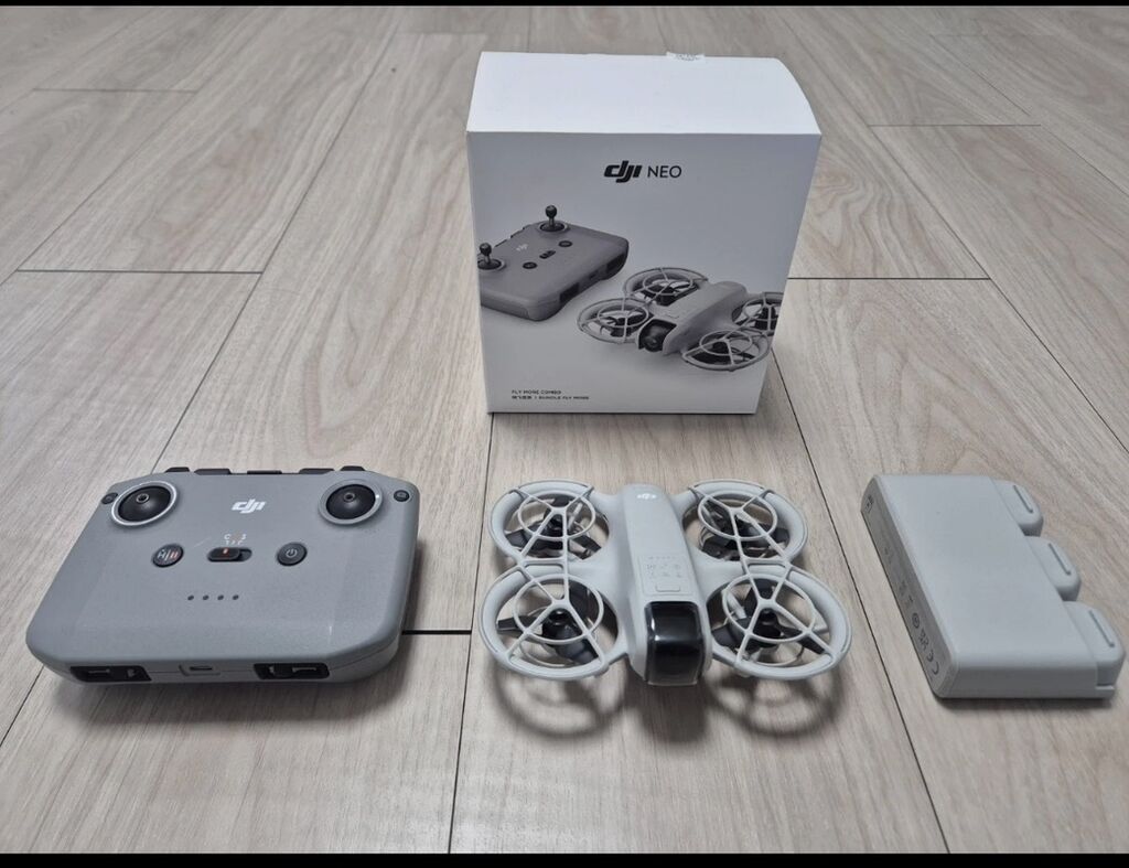 DJI NEO — компактный квадрокоптер с защитой винтов, созданный для: фото 1