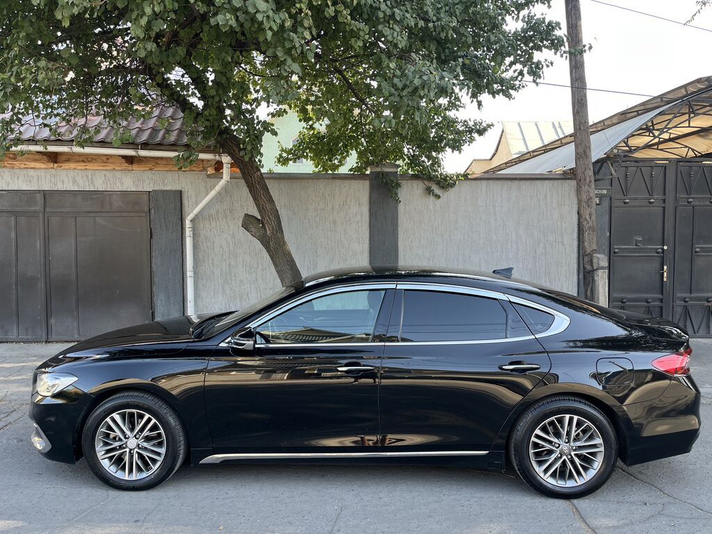 Hyundai Grandeur: 2017 г., 3 л, Автомат, Газ, Седан: фото 3