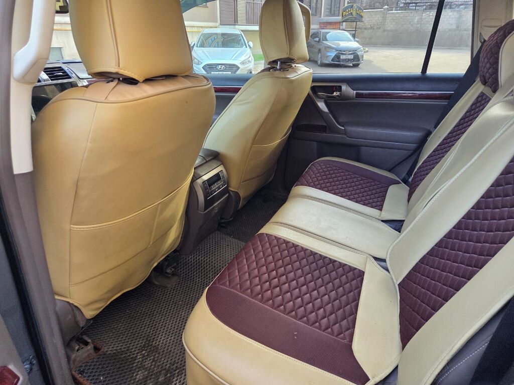 Lexus GX: 2010 г., 4.6 л, Автомат, Газ, Внедорожник: фото 7