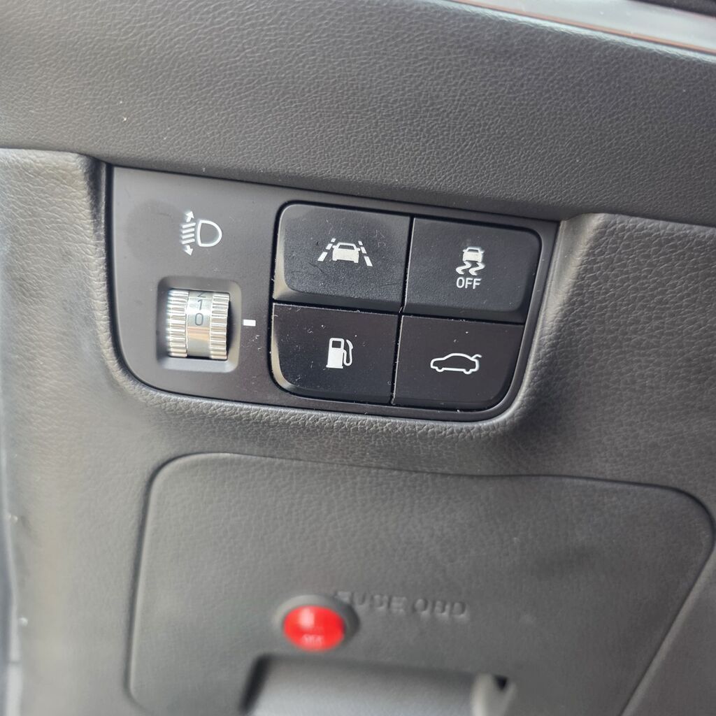Hyundai Grandeur: 2020 г., 0.3 л, Автомат, Газ, Седан: фото 8