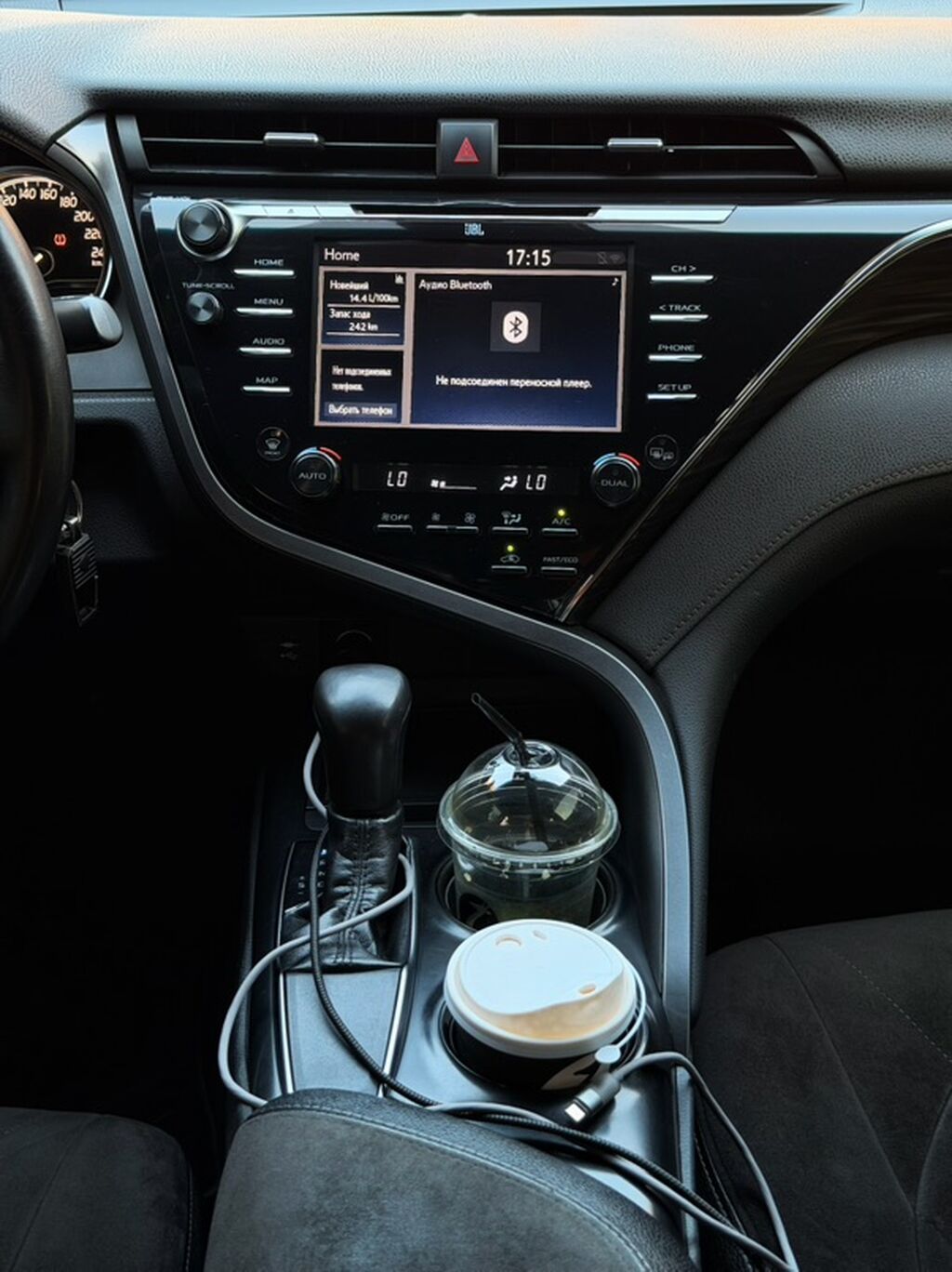 Toyota Camry: 2018 г., 2.5 л, Автомат, Бензин, Седан: фото 4