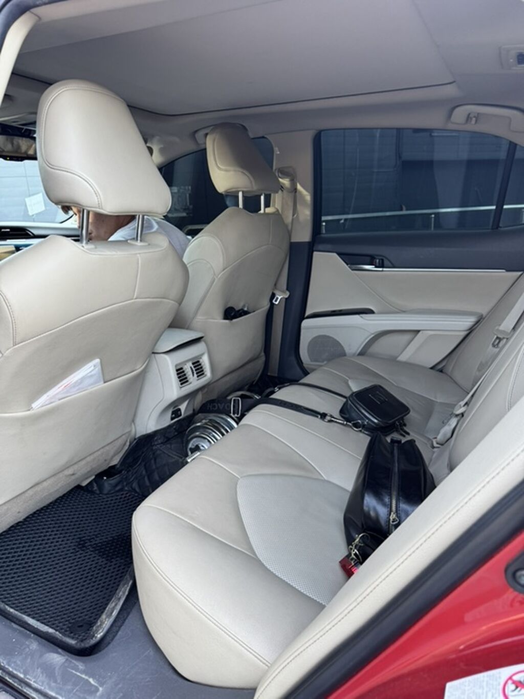Toyota Camry: 2019 г., 2.5 л, Автомат, Бензин, Седан: фото 5