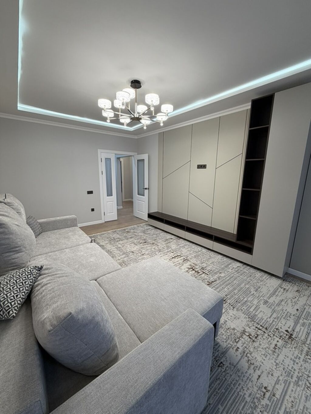 3 комнаты, 83 м², 6 этаж, Дизайнерский ремонт: фото 2