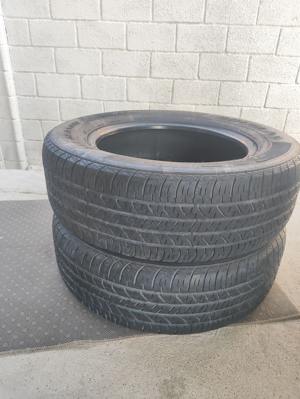 Продам 2 шины Douglas 225/65 R17: фото 3