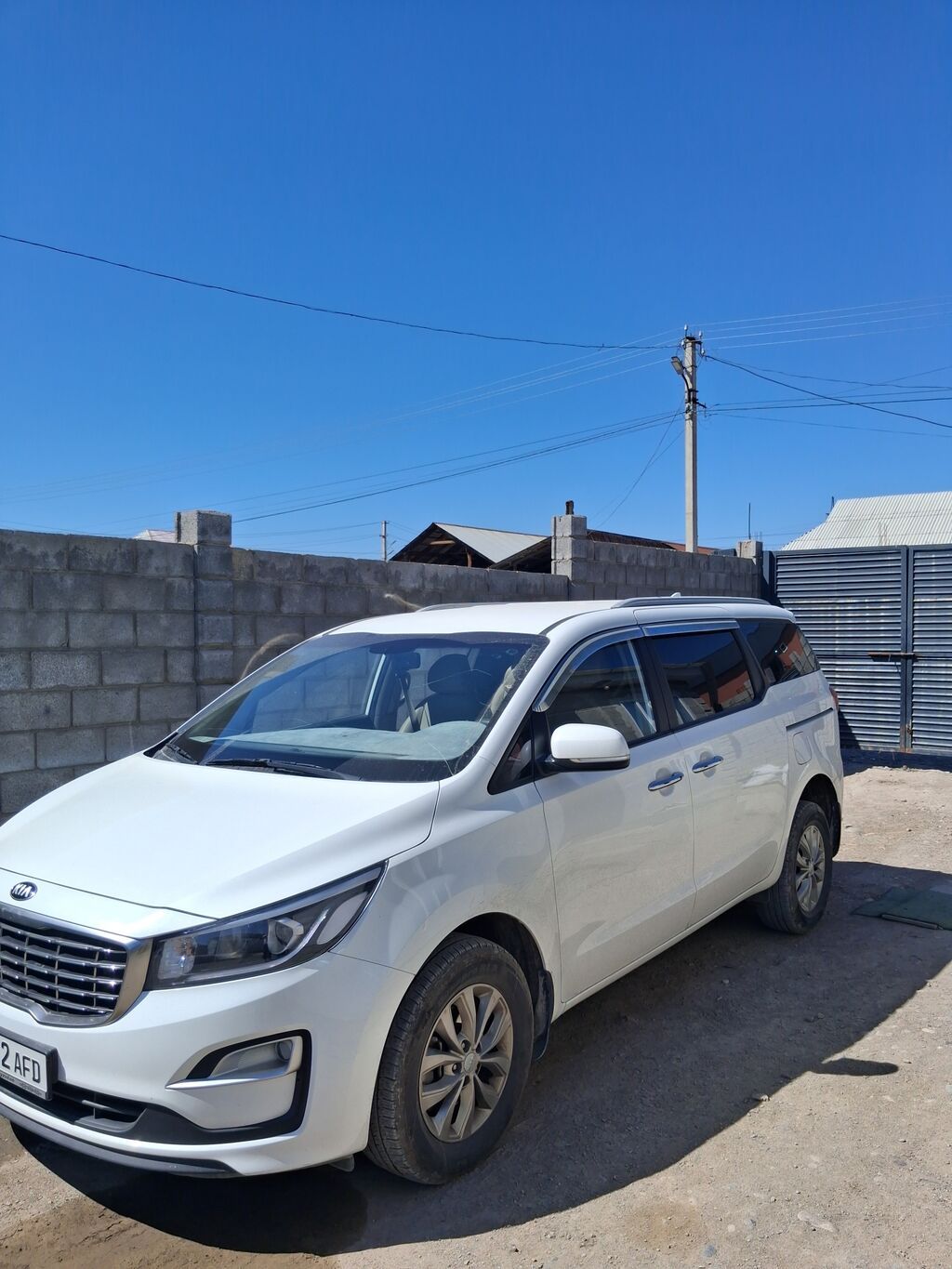 Kia Carnival: 2018 г., Автомат, Минивэн: фото 3