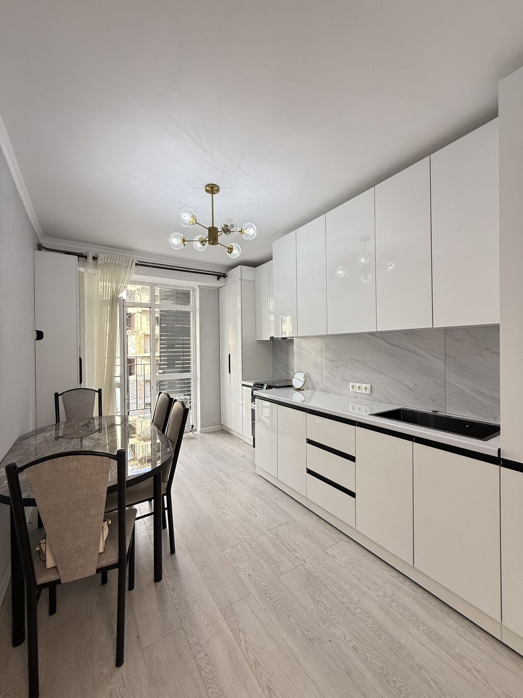 3 комнаты, 93 м², Асанбай мкр Элитка, 9 этаж, Евроремонт: фото 6