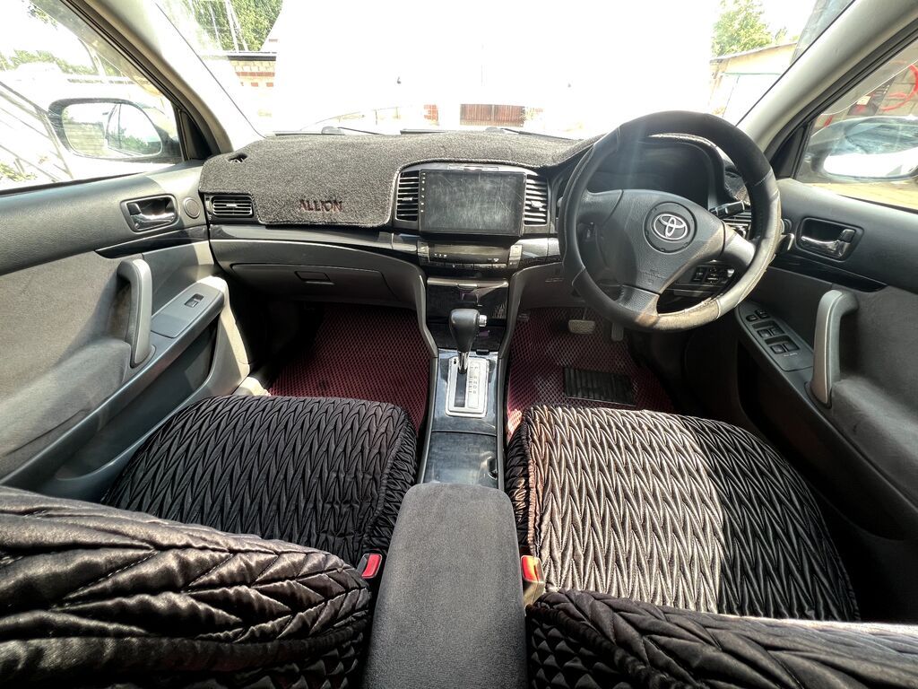 Toyota Allion: 2003 г., 2 л, Вариатор, Бензин, Седан: фото 8