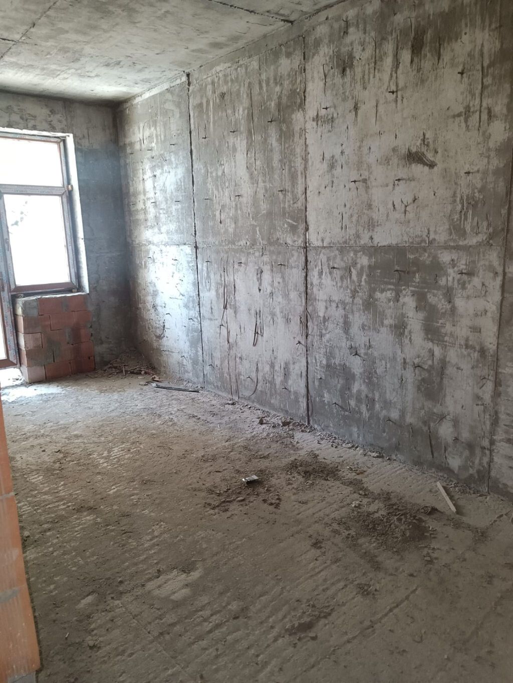 4 otaqlı, Yeni tikili, m. 20 Yanvar, 186 kv. m