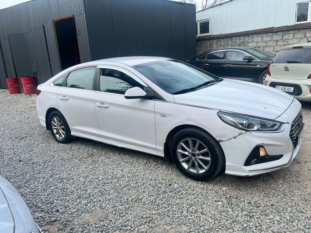 Hyundai Sonata: 2019 г., Автомат, Бензин, Седан: фото 8