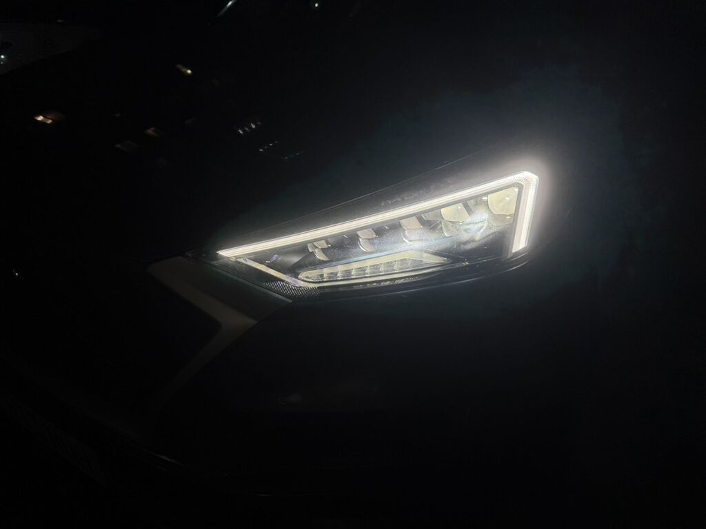 Hyundai Tucson: 2019 г., 2 л, Кроссовер: фото 8