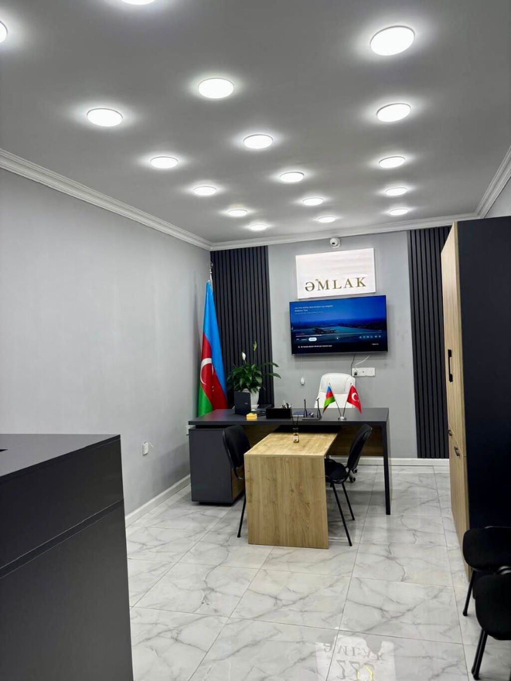 Azərbaycan, Kredit yoxdur, Ünvandan götürmə