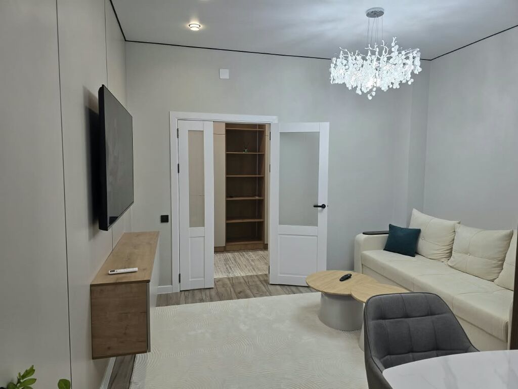 2 комнаты, 62 м², БГУ Элитка, 12 этаж, Дизайнерский ремонт: фото 3