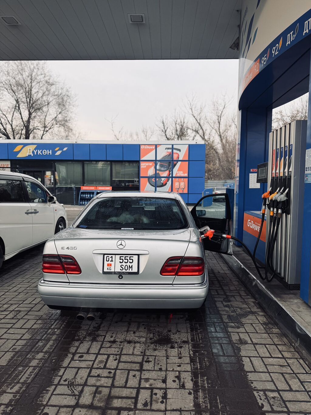 Mercedes-Benz : 1999 г., 4.3 л, Автомат, Бензин: фото 7