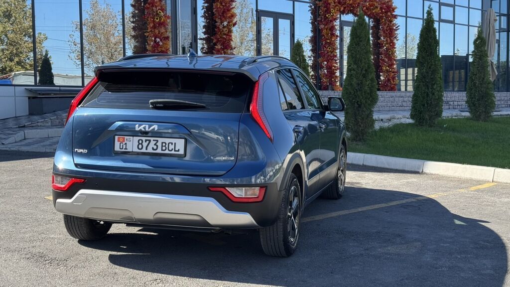 Kia Niro: 2022 г., 1.6 л, Автомат, Гибрид, Кроссовер: фото 8