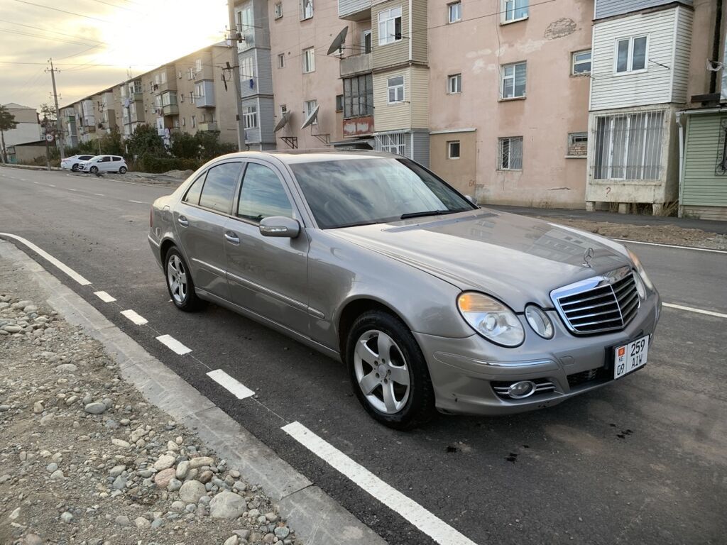 Mercedes-Benz E-Class: 2004 г., 3.2 л, Автомат, Газ, Седан: фото 6