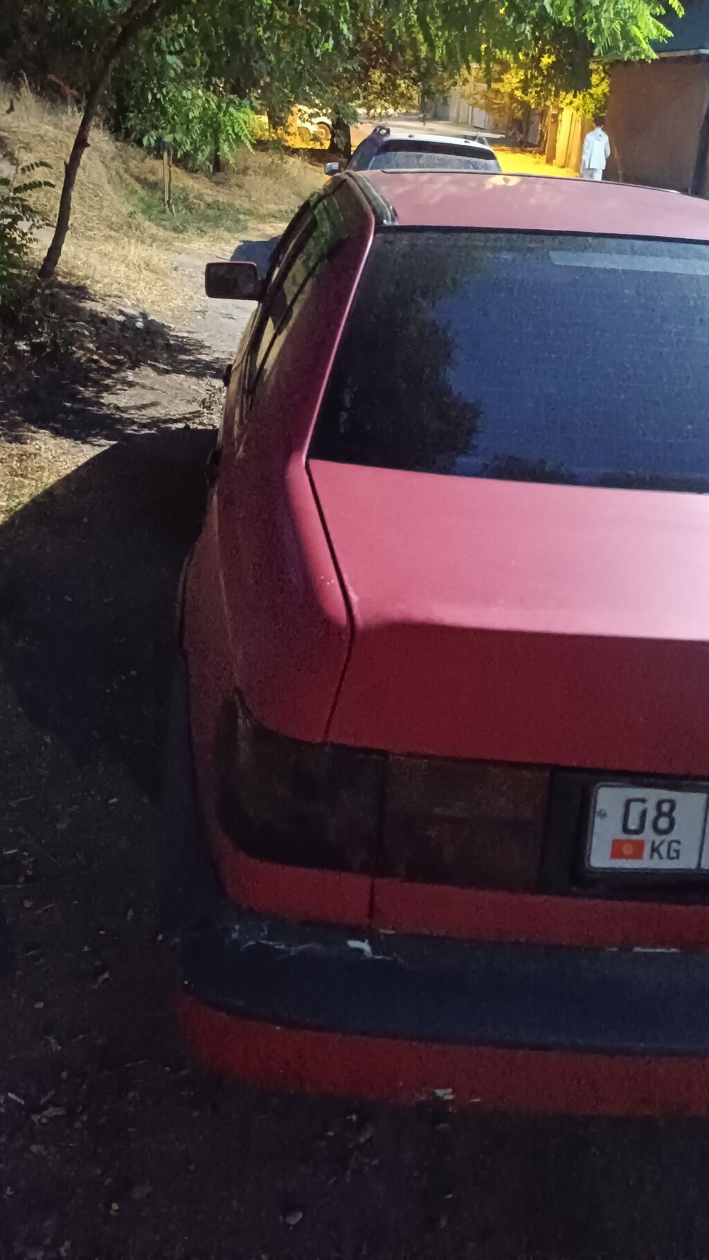 Volkswagen Jetta: 1996 г., 1.6 л, Механика, Бензин, Седан: фото 3