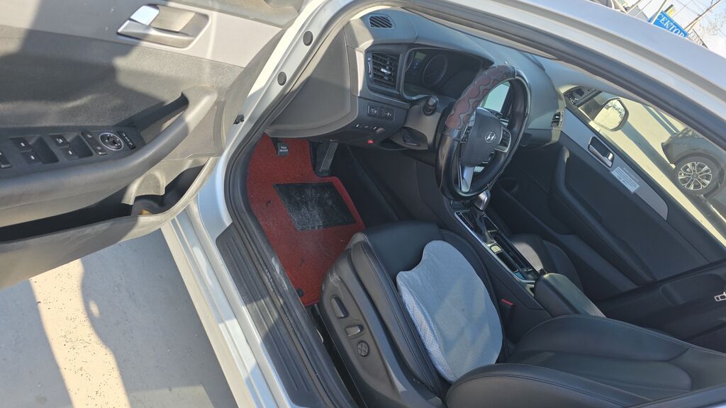 Hyundai Sonata: 2019 г., 2 л, Автомат, Газ, Седан: фото 5