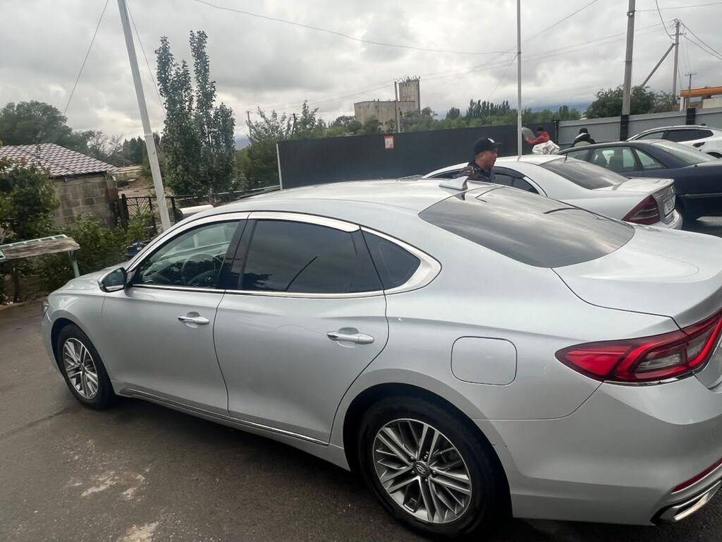 Hyundai Grandeur: 2018 г., 3 л, Автомат, Газ, Седан: фото 2