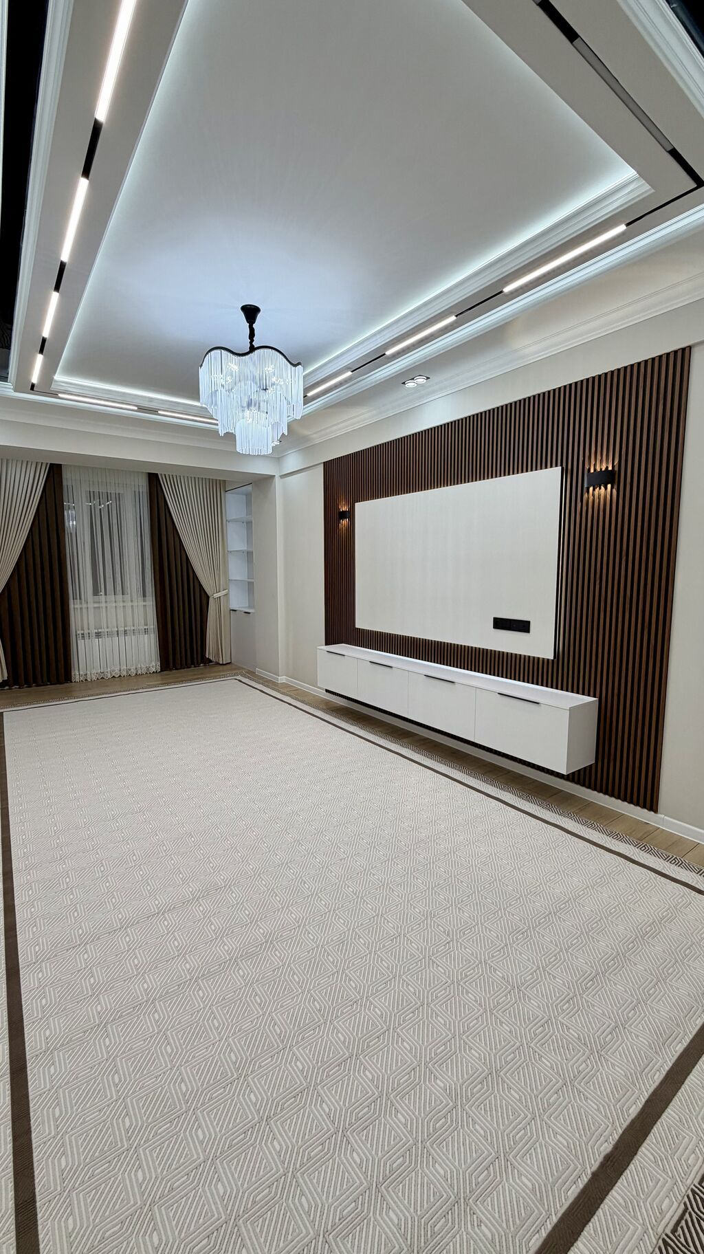 2 комнаты, 91 м², Калинина мкр., Элитка, 4 этаж, Дизайнерский ремонт: фото 2