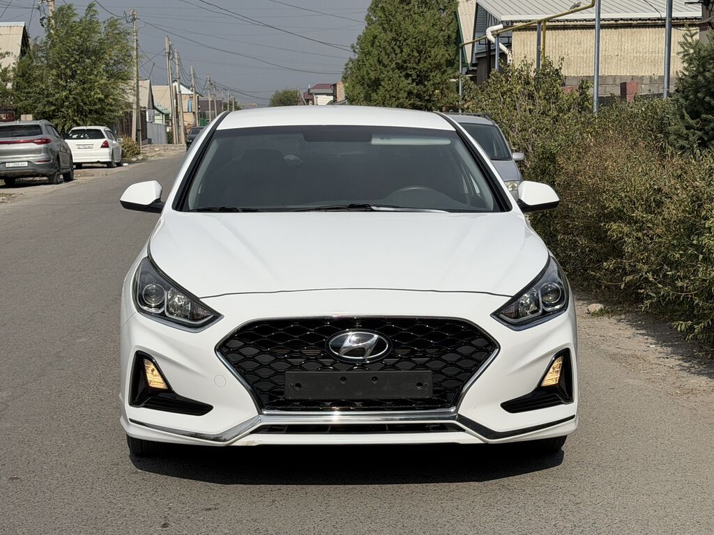Hyundai Sonata: 2020 г., 2 л, Автомат: фото 2