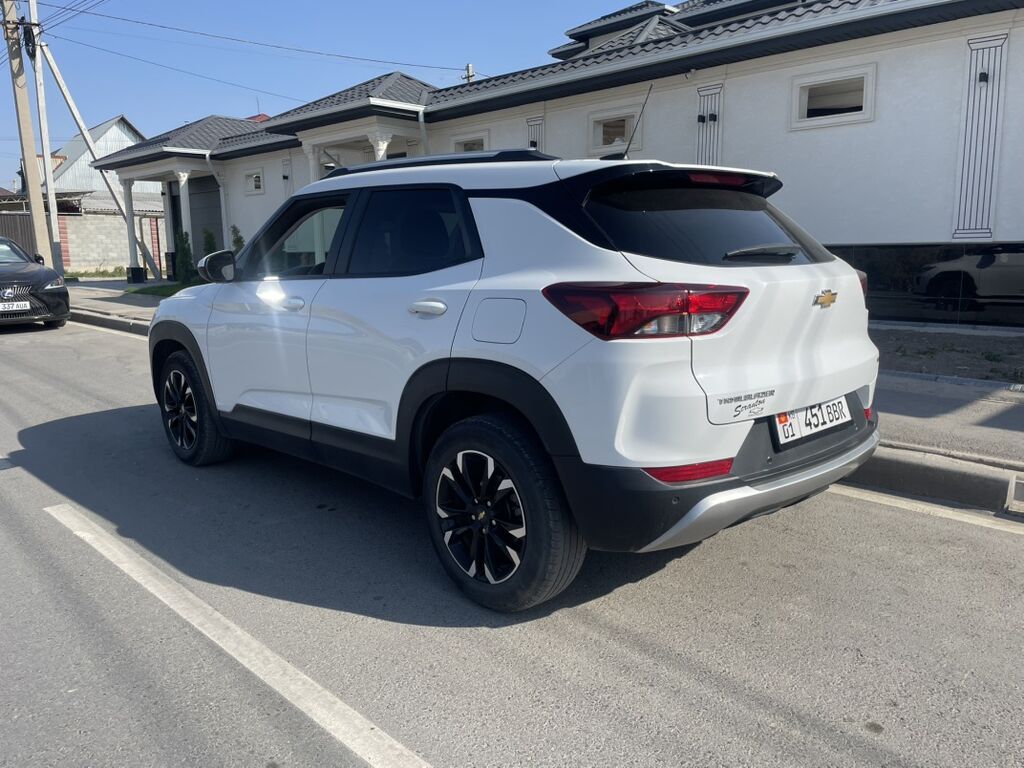 Chevrolet Trailblazer: 2022 г., 1.3 л, Автомат, Бензин, Кроссовер: фото 3