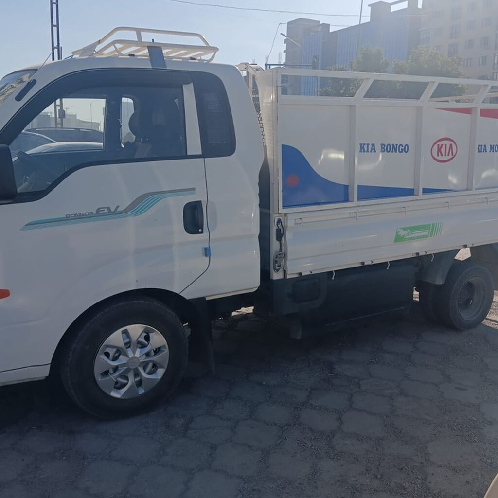 Kia Bongo EV — компактный электрический бортовой грузовик. Основные: фото 6