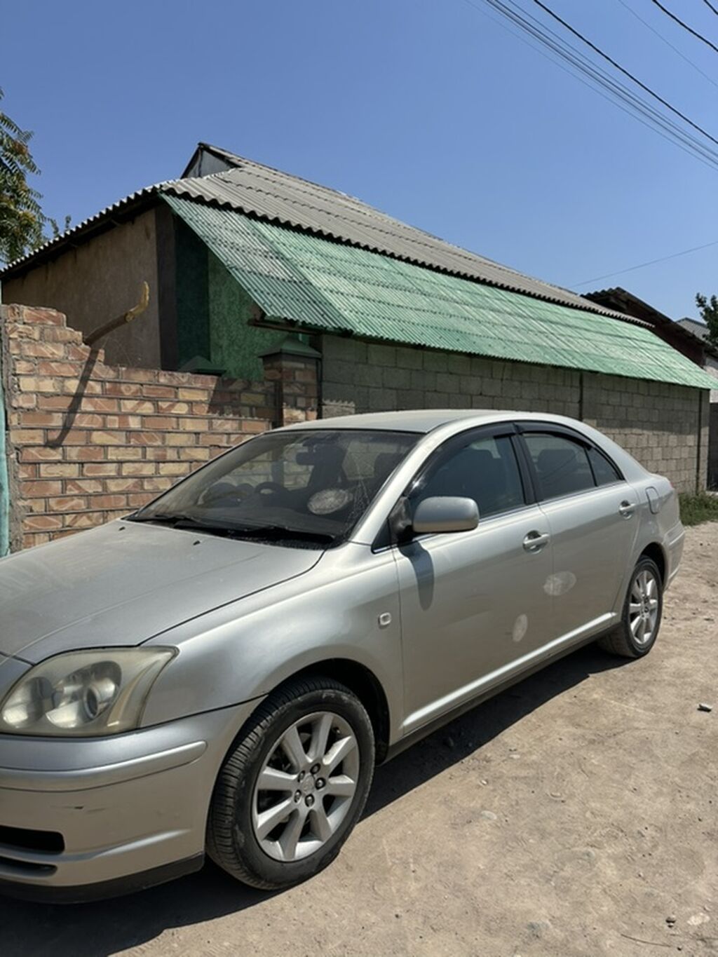 Toyota Avensis: 2005 г., 1.8 л, Автомат, Бензин, Седан: фото 2