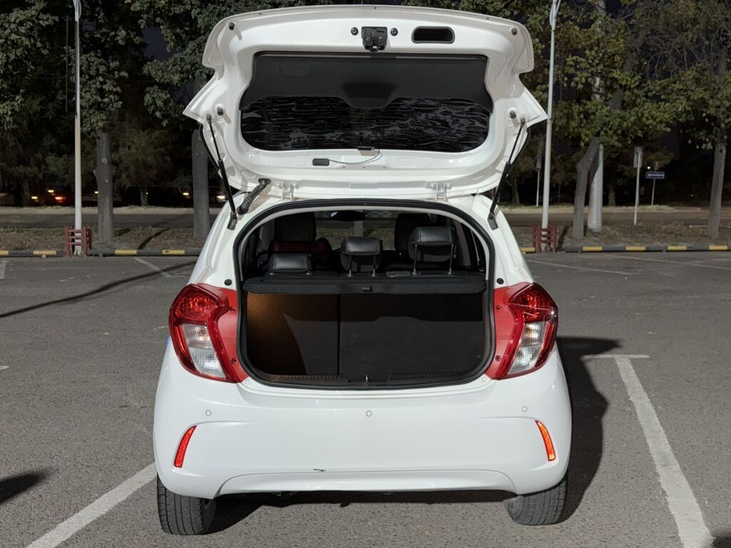 Chevrolet Spark: 2019 г., Хэтчбэк: фото 7