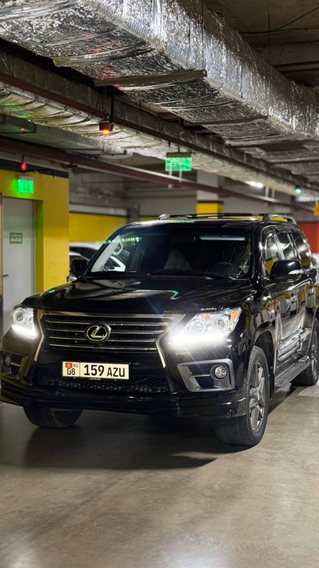 Lexus LX: 2007 г., 5.7 л, Автомат, Бензин, Внедорожник: фото 1