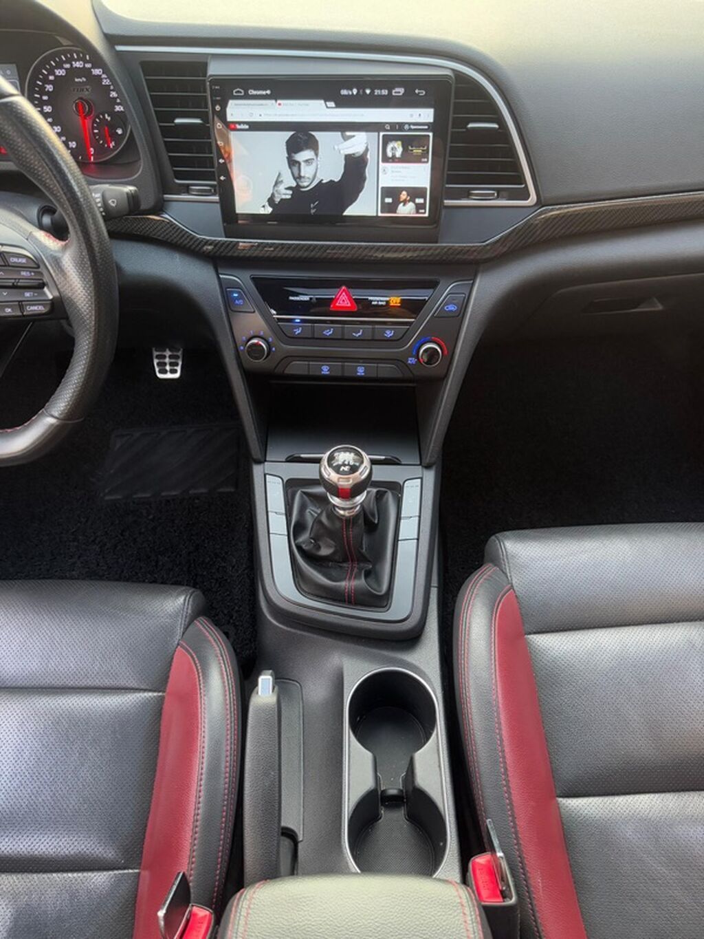 Hyundai Avante: 2018 г., 1.6 л, Механика, Бензин, Седан: фото 6