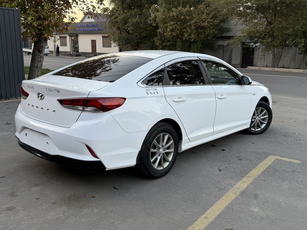 Hyundai Sonata: 2023 г., 2 л, Автомат, Газ, Седан: фото 4