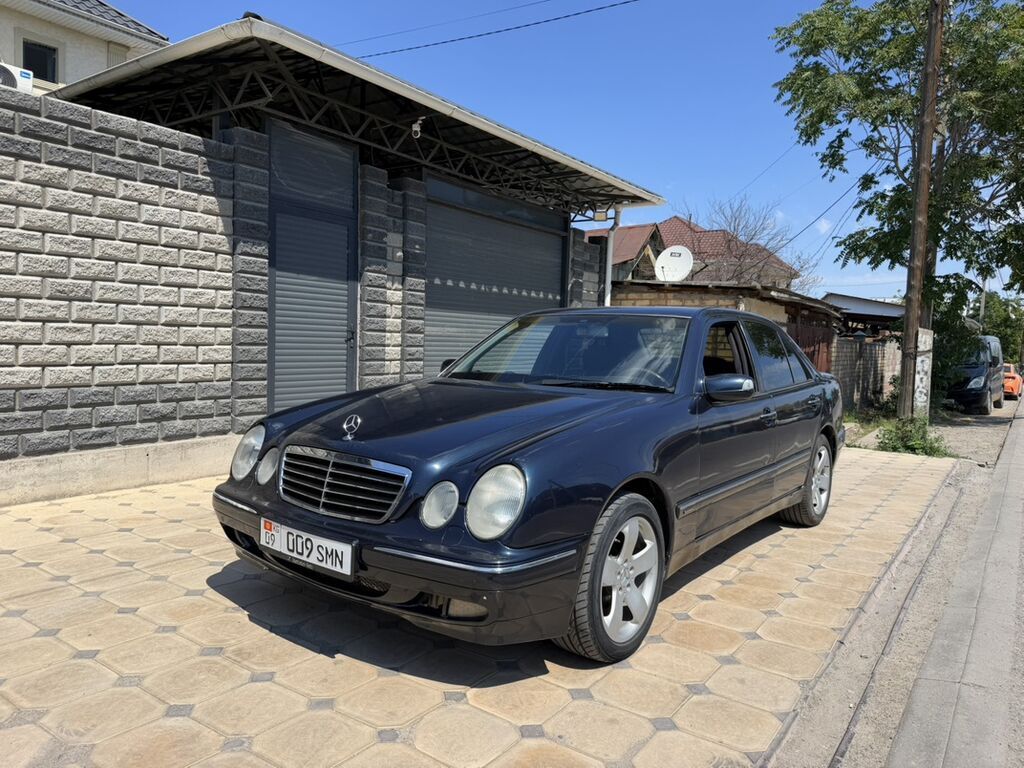 Mercedes-Benz E-Class: 2000 г., 3.2 л, Автомат, Бензин, Седан: фото 2