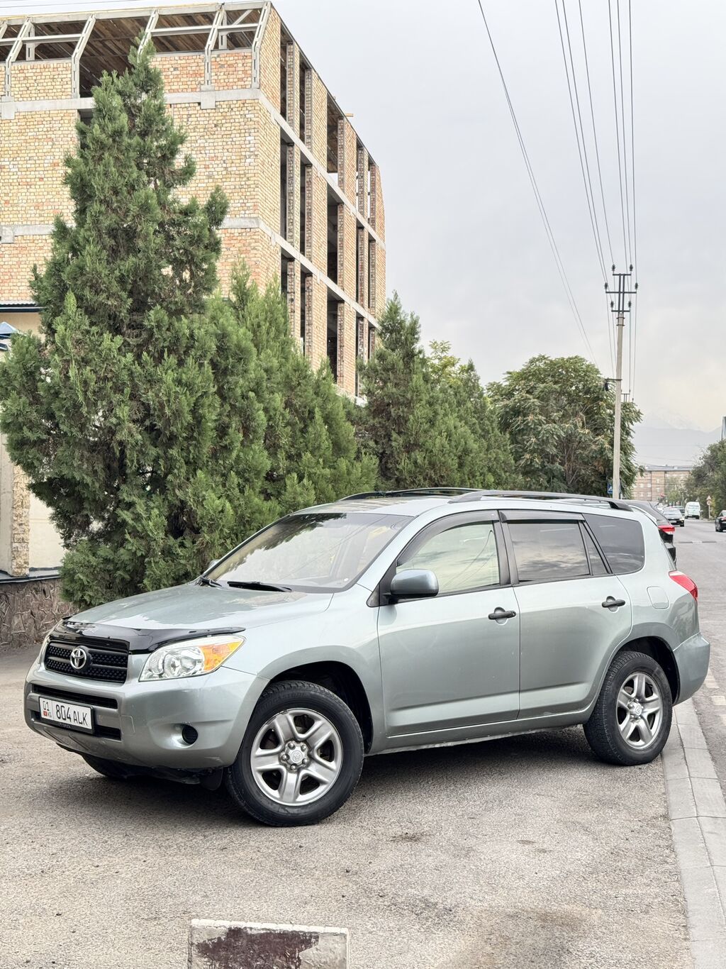 Toyota RAV4: 2006 г., 2.4 л, Автомат, Бензин, Кроссовер: фото 3