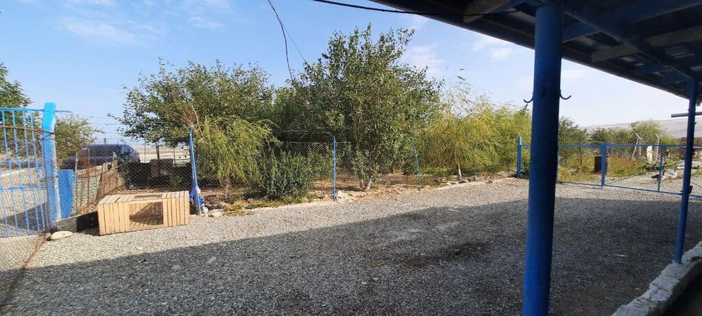 Satışa sənaye/təsərrüfat təyinatlı həyət sahəsi və tikili kompleksi