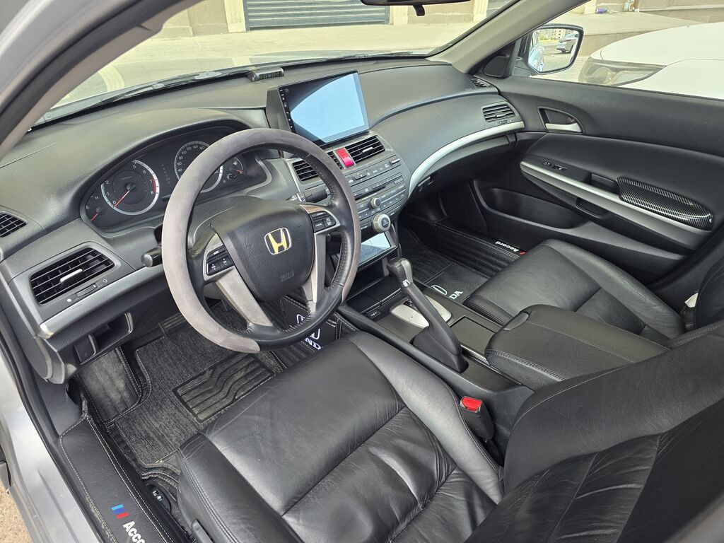 Honda Accord: 2009 г., 2.4 л, Автомат, Бензин, Седан: фото 8