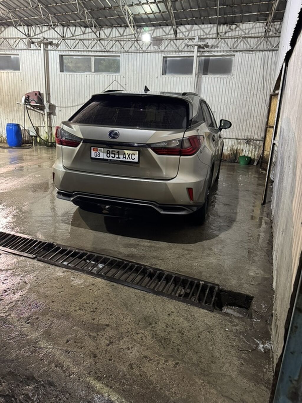 Lexus RX: 2017 г., Автомат, Кроссовер: фото 3