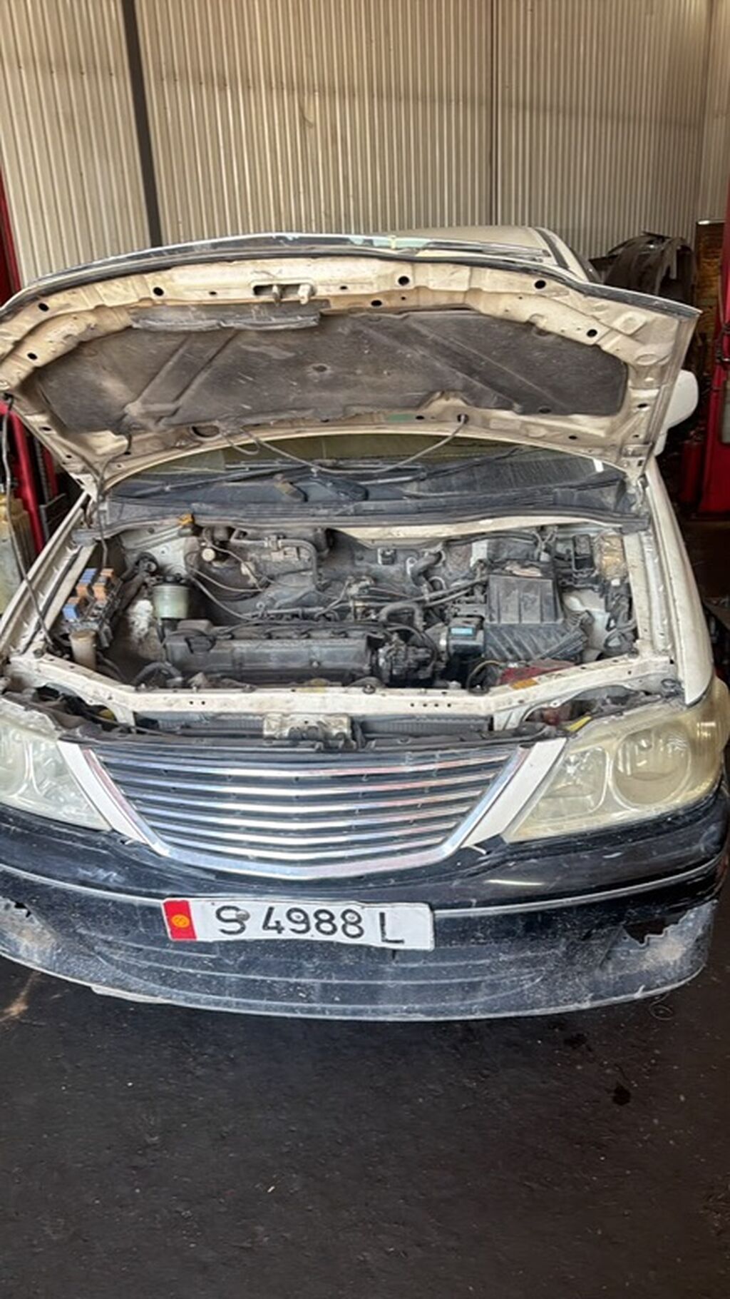 Nissan Presage: 1999 г., 2.4 л, Автомат, Бензин, Минивэн: фото 4