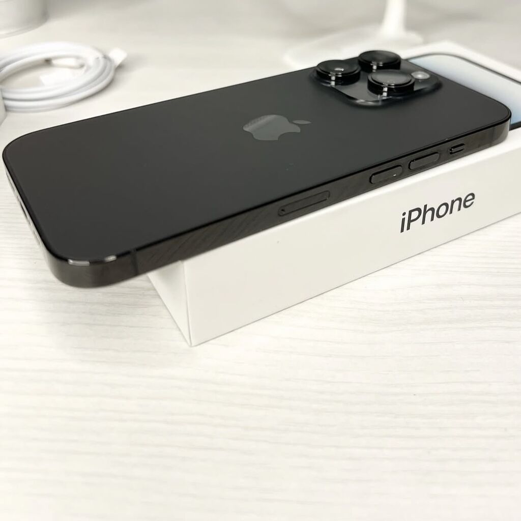 IPhone 14 Pro, Б/у, 256 ГБ, Черный, Коробка, 94 % — фото 4