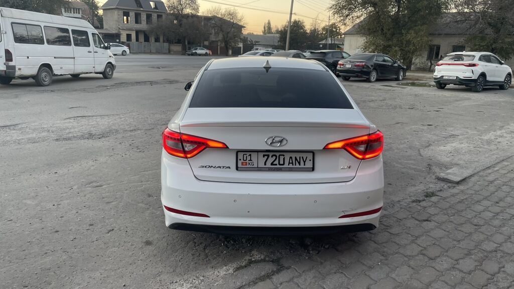 Hyundai Sonata: 2016 г., 2 л, Автомат, Газ, Седан: фото 6