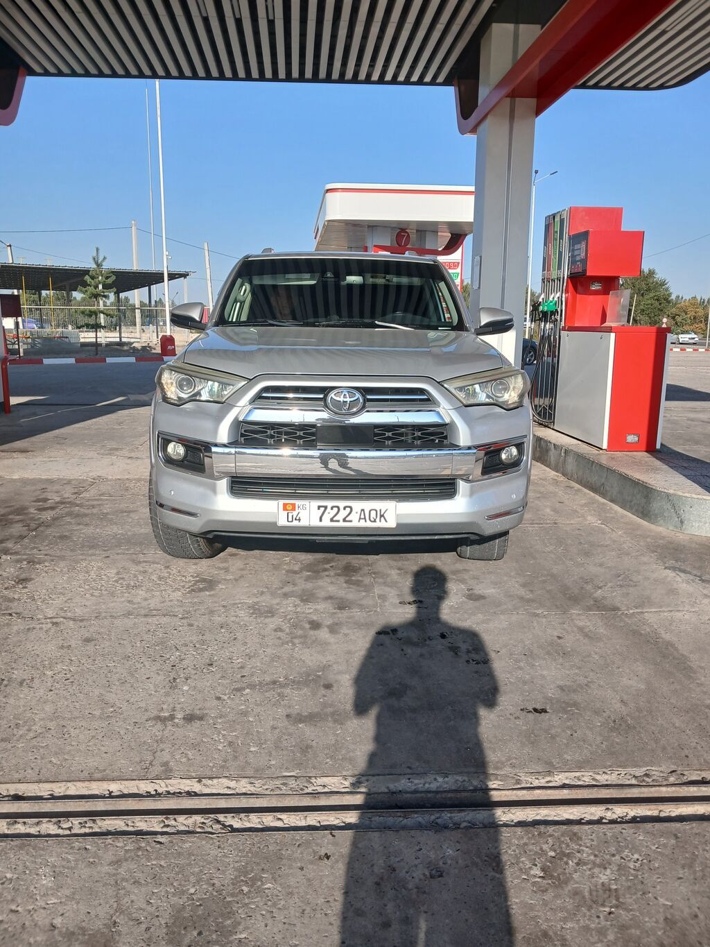 Toyota 4Runner: 2019 г., 4 л, Бензин: фото 4