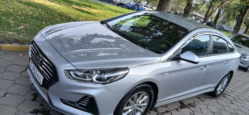Hyundai Sonata: 2019 г., 2 л, Автомат, Газ, Седан: фото 2
