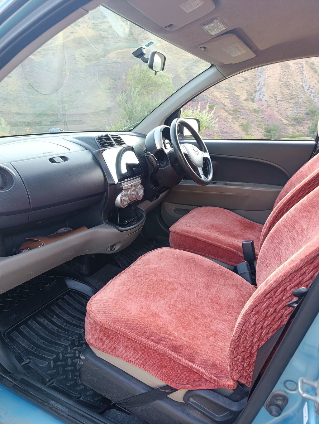Toyota Passo: 2004 г., 1 л, Автомат, Бензин, Хэтчбэк: фото 4