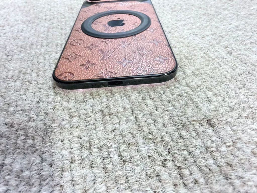 Продам iPhone 17 Air, 256 ГБ, черный: фото 3