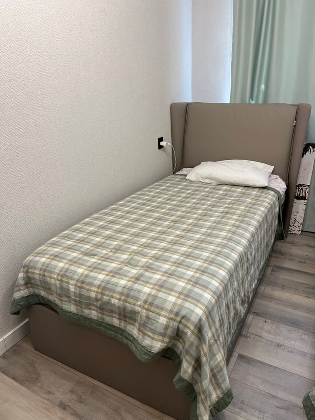 3 комнаты, 62 м², 7 мкр 104 серия, 2 этаж, Евроремонт: фото 7
