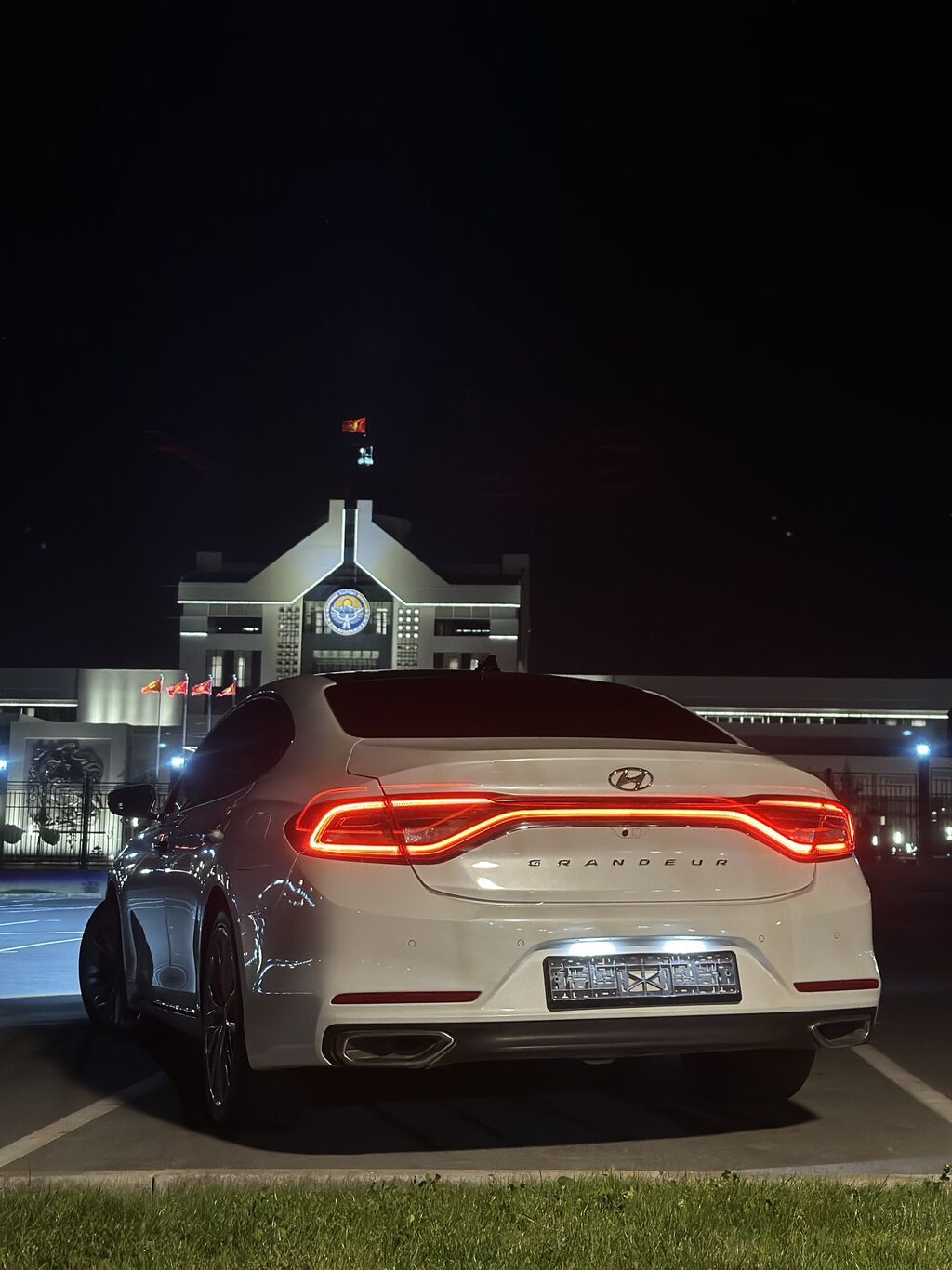 Hyundai Grandeur: 2019 г., 3 л, Автомат, Газ: фото 4