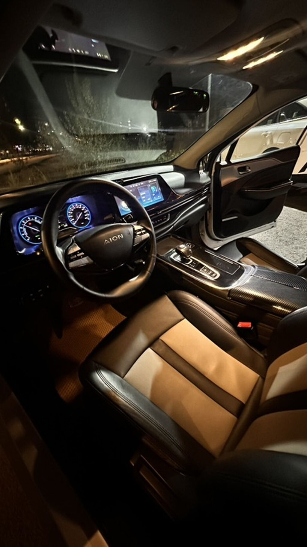 GAC Aion S Plus, белый седан 2021/7 месяца. Машина идеальном: фото 6