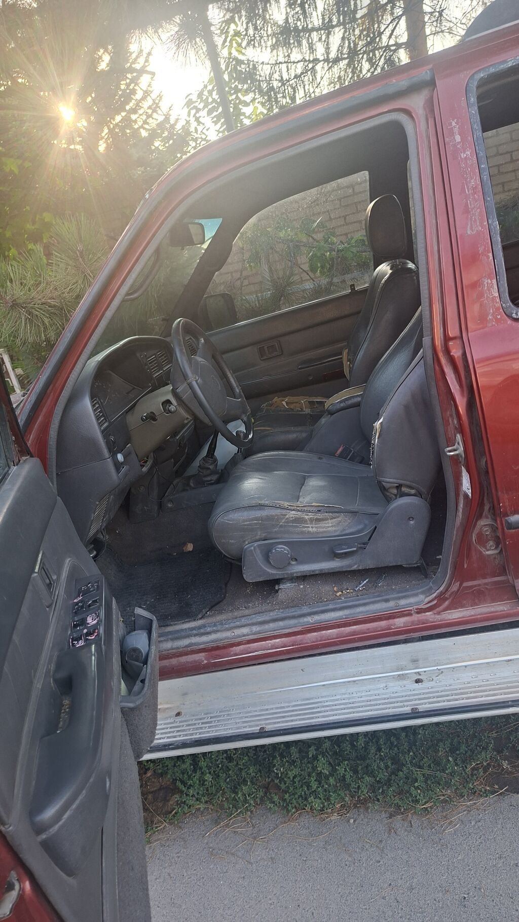 Toyota 4Runner: 1994 г., 3 л, Механика, Бензин, Внедорожник: фото 5