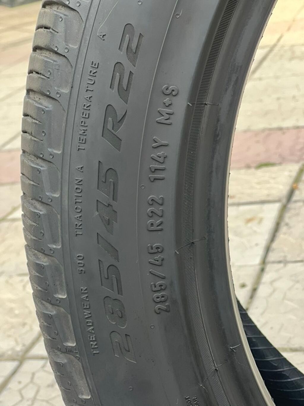 Шины 285 / 45 / R 22, Всесезонная, Б/у, Комплект, Внедорожные (АТ/МТ), Англия, Pirelli: фото 5
